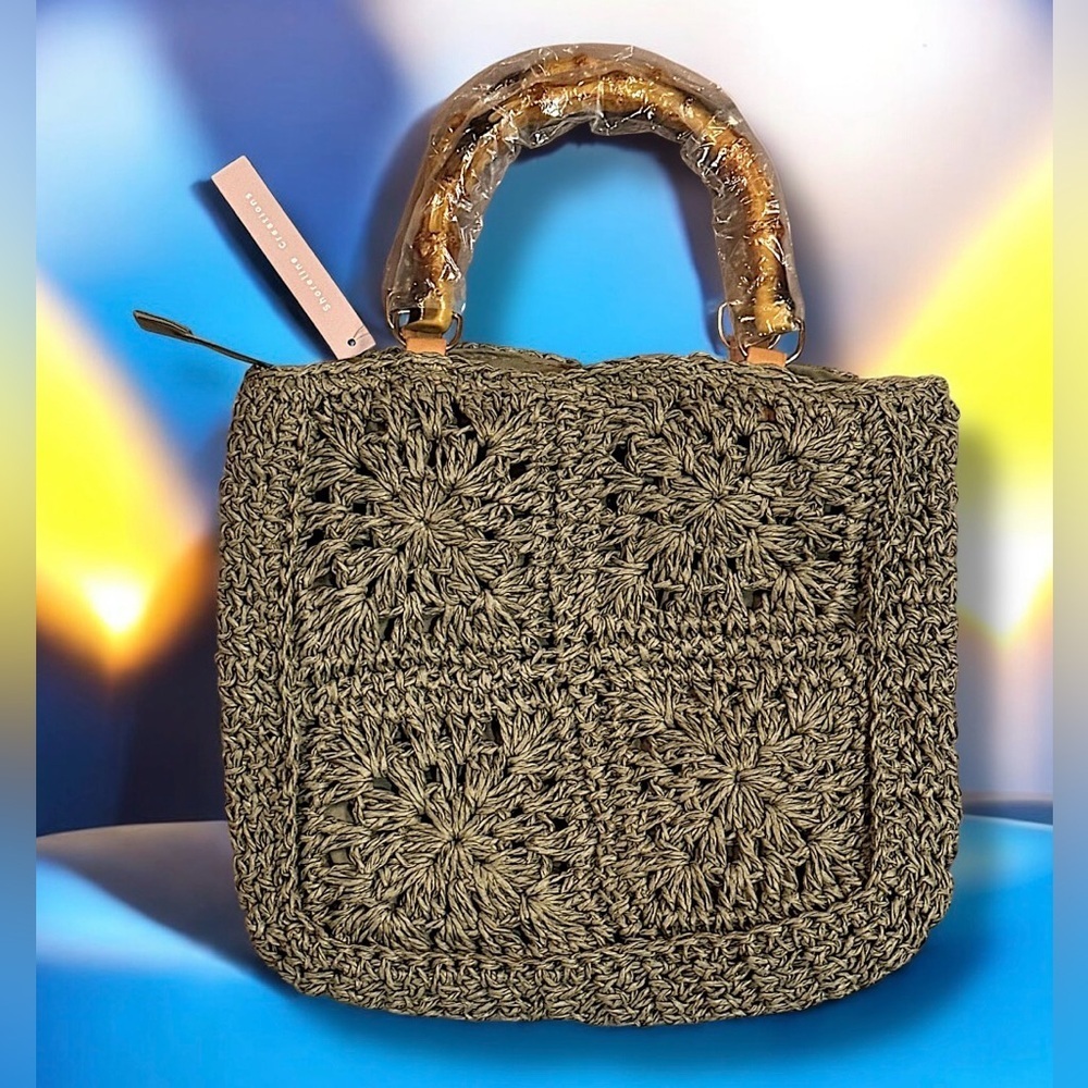 NEW Kiss sea Chic Crochet Tote with Bamboo Handles 11x10in